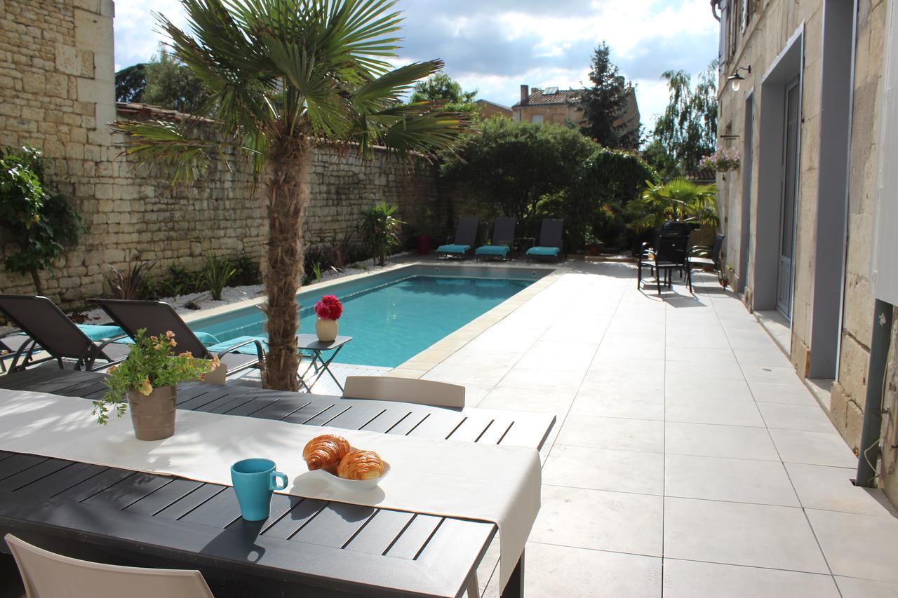 L'Angely - Chambres D'Hotes Niort Exterior photo